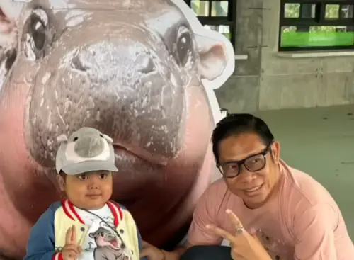 奧特整趟旅程都充滿著笑容。(圖/IG@khamoo.andthegang) ▲奧特整趟旅程都充滿著笑容。(圖/IG@khamoo.andthegang)