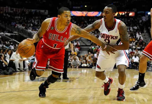 Derrick Rose的生涯因傷勢,最終如流星般墜落,讓廣大球迷不勝唏噓。(圖/美聯社/達志影像) ▲Derrick Rose的生涯因傷勢,最終如流星般墜落,讓廣大球迷不勝唏噓。(圖/美聯社/達志影像)