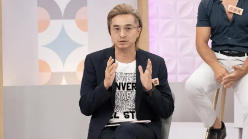 家寧男閨密惹議！王少偉出遊「跟她睡同房」　親密互動太羞狂被拍