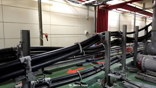 「161kV 高壓電纜」是北捷能維持穩定營運最重要的「電力高速公路」。(圖/北捷臉書) ▲「161kV 高壓電纜」是北捷能維持穩定營運最重要的「電力高速公路」。(圖/北捷臉書)