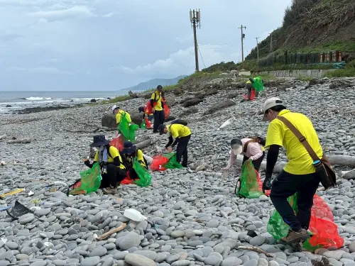 世界環境日　屏縣環保局深入阿塱壹古道淨灘
