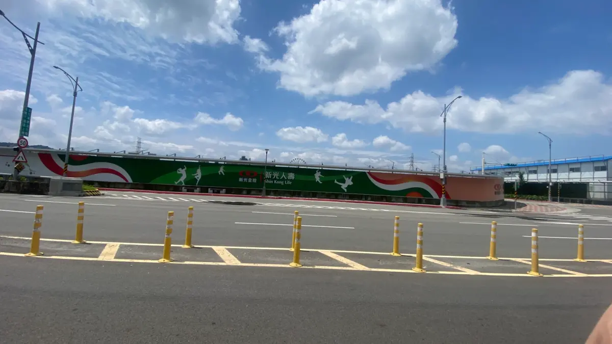 ▲輝達總部進駐北士科卡關，新壽今（2）日再度發表聲明，房市專家何世昌表示，「說來說去，卡關的關鍵就是錢」。（圖／民眾提供）