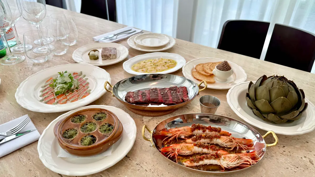 ▲全台首家美術館星級餐廳！MMHG集團星級主廚林泉的法式小館Bonami，北美館開吃家常法式料理；咖啡廳Rolling Dough擁有看飛機絕佳視角，現烤可頌必吃。訂位、菜單、餐廳資訊一覽。（圖／記者蕭涵云攝）