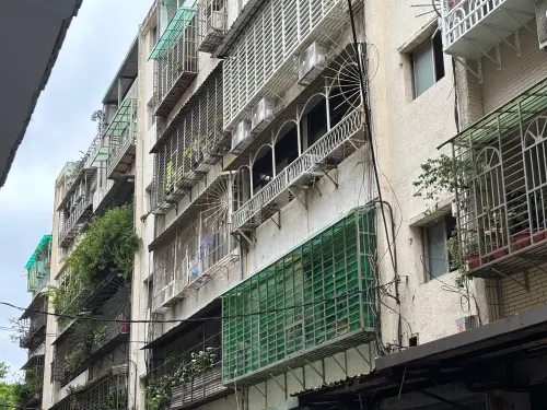 都更後生活機能全沒了！他嘆小吃店都消失　眾搖頭：蟑螂老鼠也愛