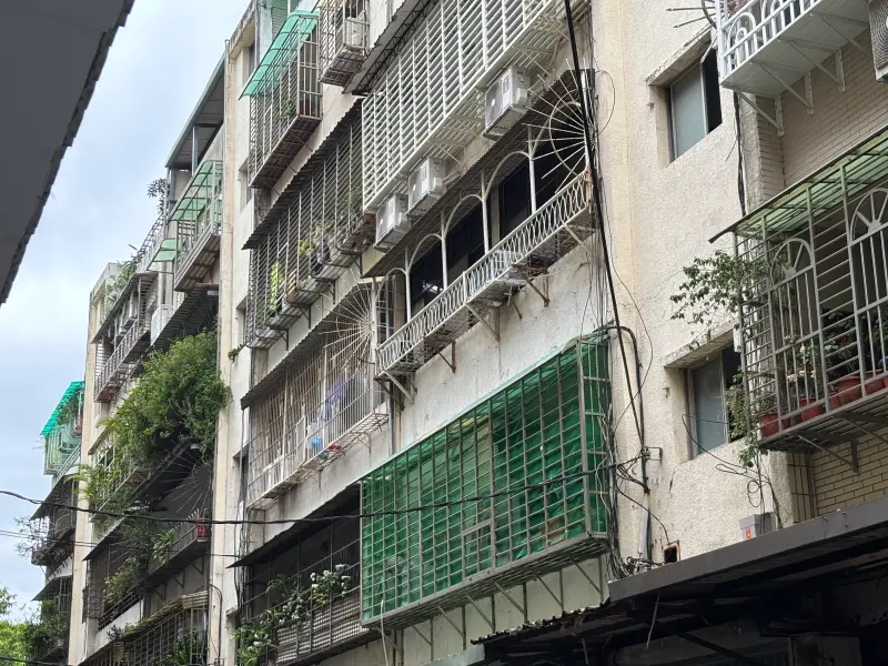 ▲房價居高不下，不少人選擇房價較親民的老屋，不過專家就表示，有3種類型的老屋千萬別碰。（示意圖，圖非當事房屋／記者徐銘穗攝）