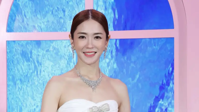 楊千霈才剛離婚竟小腹微凸！粉絲狂猜「懷孕了」　她親曝感情狀況