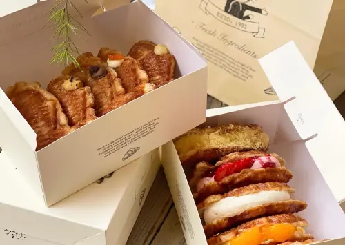 韓國名店「Regent x Les Amis Honnetes」的可頌鯛魚燒被稱為「鯛魚燒界的愛馬仕」,6/20將因應台北晶華酒店邀請首次進軍台灣市場。(圖/台北晶華提供) ▲韓國名店「Regent x Les Amis Honnetes」的可頌鯛魚燒被稱為「鯛魚燒界的愛馬仕」,6/20將因應台北晶華酒店邀請首次進軍台灣市場。(圖/台北晶華提供)