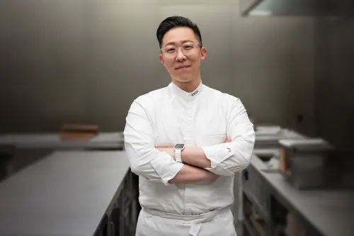 ▲榮獲8年《米其林指南》入選餐廳殊榮的「doughroom」餐廳創辦人Jun Lee李駿，將受台北寒舍艾美酒店邀請來台。（圖／台北寒舍艾美提供）