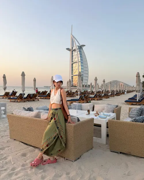 ▲愛莉莎莎近日前往杜拜渡假，並宣布在當地投資房地產。（圖／翻攝自愛莉莎莎臉書）