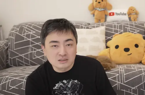 ▲老高(左)在影片中揭露短影音長壽祕訣,除了內容力是決勝點外,更直言搞笑、音樂、遊戲等影片更容易爆紅。(圖/老高與小茉 Mr & Mrs Gao YouTube) ▲老高在影片中揭露短影音長壽祕訣,除了內容力是決勝點外,更直言搞笑、音樂、遊戲等影片更容易爆紅。(圖/老高與小茉 Mr & Mrs Gao YouTube)