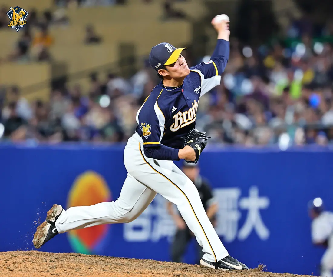 ▲中信兄弟投手陳柏均領先10分登板投球，卻「自製」滿壘危機，最後驚險只失1分。（圖／中信兄弟提供）