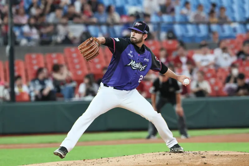 中職／魔神樂7局好投！樂天7：1退台鋼　重返A段班與味全並列第3