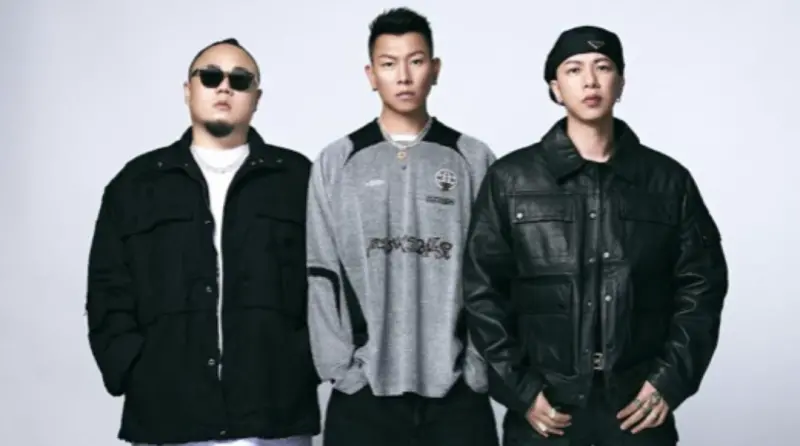 ▲頑童MJ116（如圖）將於今年7月連開4場《OGS》台北小巨蛋演唱會，4萬張票券於5分鐘內秒殺，今（7）日稍早宣布7月18日及25日加場，門票將在本月14日官網開賣。（圖／本色音樂提供）