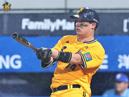 ▲中信兄弟許基宏敲出單場3響砲，助隊以12：2輕取富邦悍將。（圖／中信兄弟提供）