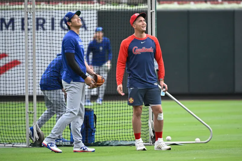 ▲美日混血球員Lars Nootbaar（右）首次與山本由伸交手，3打數敲出1支安打，不過也吞下2次三振。（圖／美聯社／達志影像）