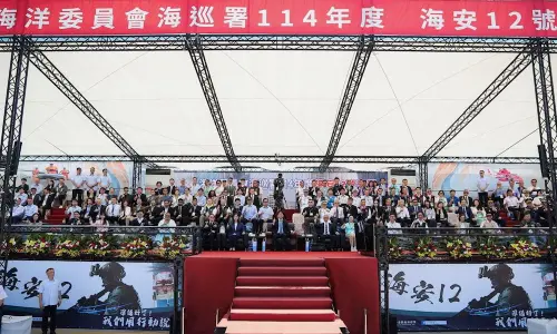 ▲海洋委員會海巡署在高雄港16、17號碼頭，舉行海安12號演習。(圖／海洋委員會海巡署提供)