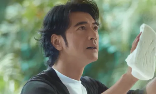 金城武免役卻超想當兵！自願入伍受訓　3天就穿憲兵服登國慶表演
