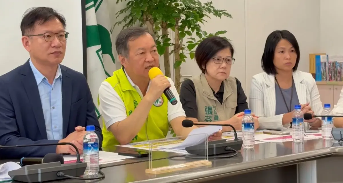 ▲台中市議員曾朝榮表示，他反對創研一用地草率改為超巨蛋用地，被卻抹黑為反對台中蓋超巨蛋。（圖／記者顏幸如攝，2025.06.09）