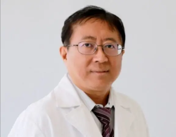 ▲亞洲大學附屬醫院婦科主任陳泰昌被1名女子指控，多次以看診名義對她襲胸、摸腿。（圖／截取自亞洲大學附屬醫院官網）