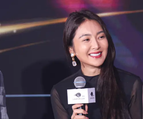 ▲吳速玲透露友人幫她算出11月就會有追求者出現,但她沒想太多。(圖/記者朱永強攝) ▲吳速玲透露友人幫她算出11月就會有追求者出現,但她沒想太多。(圖/記者朱永強攝)