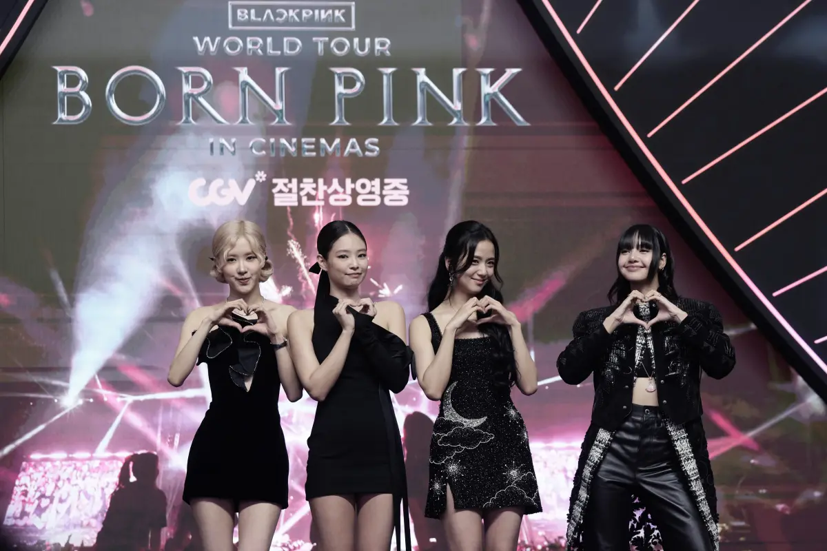 ▲BLACKPINK演唱會門票今天上午11點開放會員優先購買，粉絲摩拳擦掌。（圖／AP美聯社）