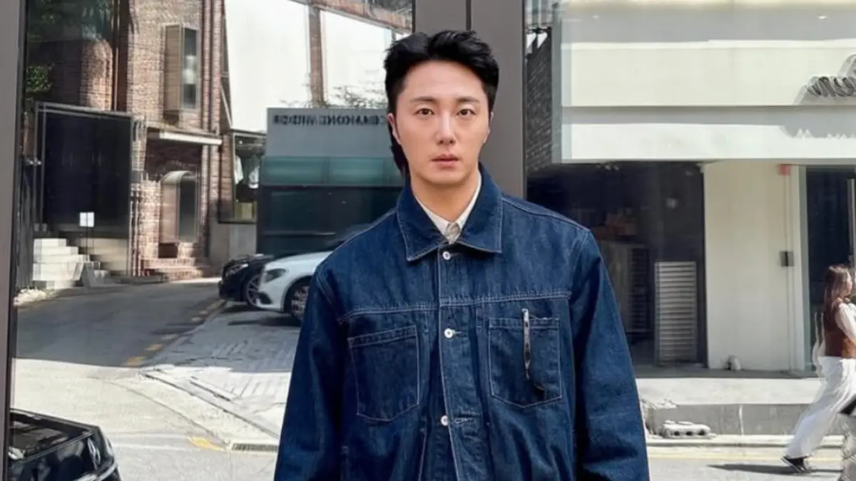 ▲曾出演《擁抱太陽的月亮》等知名作品的演員丁一宇，近日在節目中提到，自己曾經在27歲時被診斷出腦動脈瘤，讓他一度情緒崩潰，在公眾場合大哭。（圖／丁一宇IG）