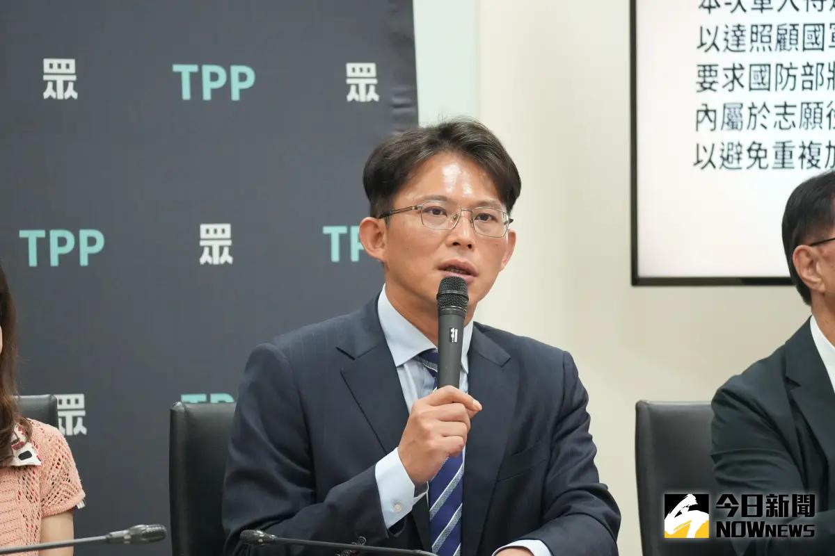 ▲民眾黨團總召黃國昌批民進黨大罷免是選輸翻桌。（圖／記者呂炯昌攝，2025.06.10）