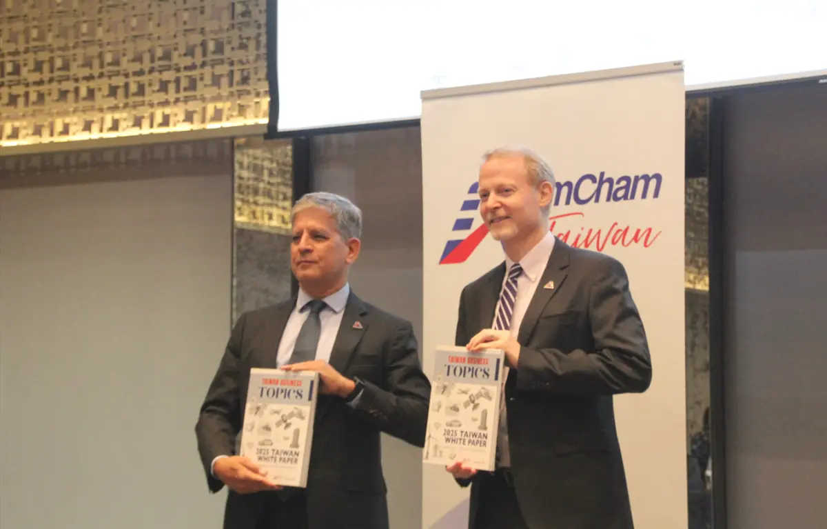 ▲台灣美國商會（AmCham Taiwan）今（10）日發布《2025年台灣白皮書》，美國對台灣增加的新關稅以及研擬中的關稅措施，強調「不但對台灣這個可信賴的民主夥伴不公平」。（圖／記者鍾泓良攝影）