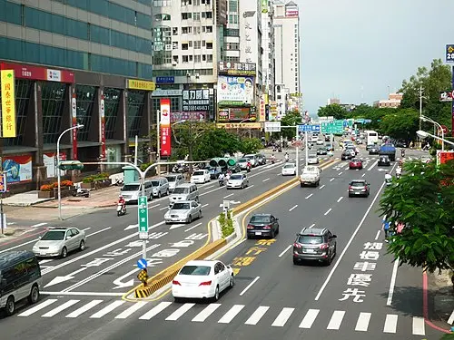 ▲2025年第一季台南市蛋黃區五大重劃區中,以平實重劃區新案每坪均價57.9萬元表現最為亮眼。(圖/維基百科) ▲2025年第一季台南市蛋黃區五大重劃區中,以平實重劃區新案每坪均價57.9萬元表現最為亮眼。(圖/維基百科)