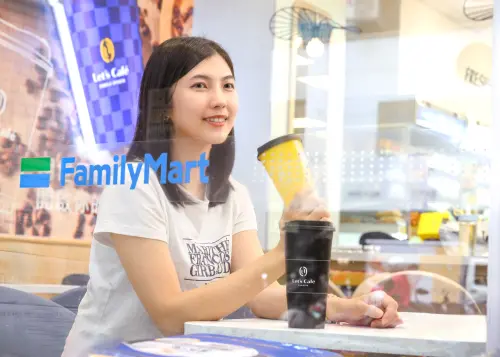 ▲全家經典咖啡將有三改變，包括產區配豆調整、雙群烘豆工法、機台萃液優化。（圖／全家提供）