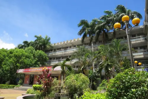 ▲新北三重碧華國中舊校址（圖，現已拆除）規劃為「銀新未來城」。 （圖／新北市政府提供）