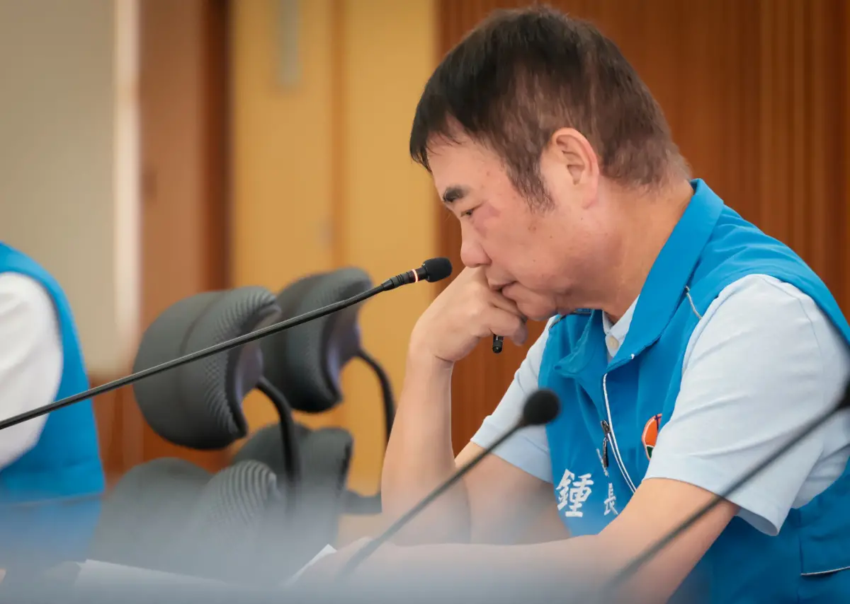 ▲苗栗縣長鍾東錦今（10）日發文為苗栗爭取實驗中學，並懇求科管局幫忙。（圖／取自鍾東錦臉書）