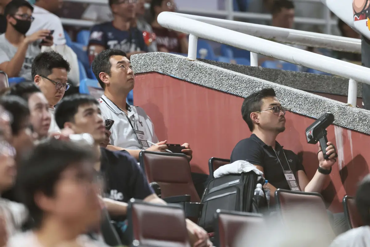 [分享] 昨天LG雙子球探來桃園看威能帝