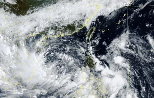 蝴蝶颱風動態!「最新路徑、強度、侵台機率」曝 連3天劇烈降雨