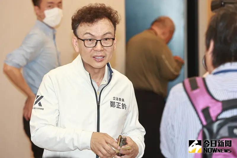 不只收中資、洩密？鄭正鈐再爆「選民服務」也收費！本人出面喊告
