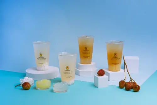 ▲COMEBUY 荔枝系飲品，聯名「崩壞：星穹鐵道」