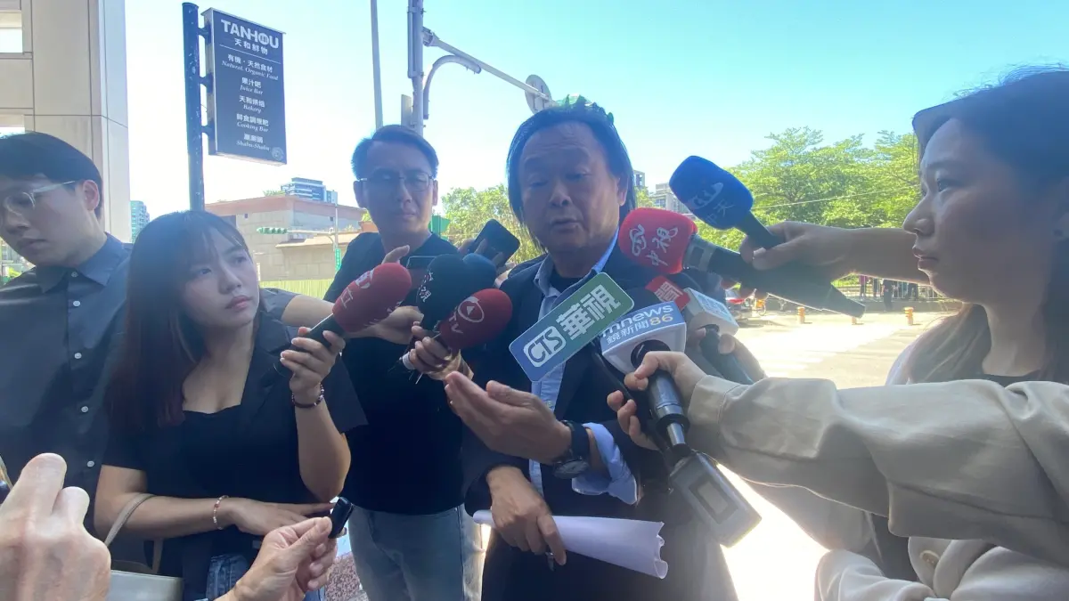 ▲王世堅表示罷免成功後補選一定會與罷團討論，強調民進黨本來就沒有打算藉由公民團體推動罷免得到好處來收割席位。（圖／記者陳威叡攝，2025.06.11）