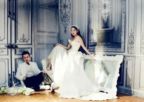 ▲周裕穎為妻子小白親手縫製婚紗,拼接來自1920、1980與2010年代的布料,跨越百年時光,繡出專屬於他們的愛情篇章。(圖/JUST IN XX提供) ▲周裕穎為妻子小白親手縫製婚紗,拼接來自1920、1980與2010年代的布料,跨越百年時光,繡出專屬於他們的愛情篇章。(圖/JUST IN XX提供)