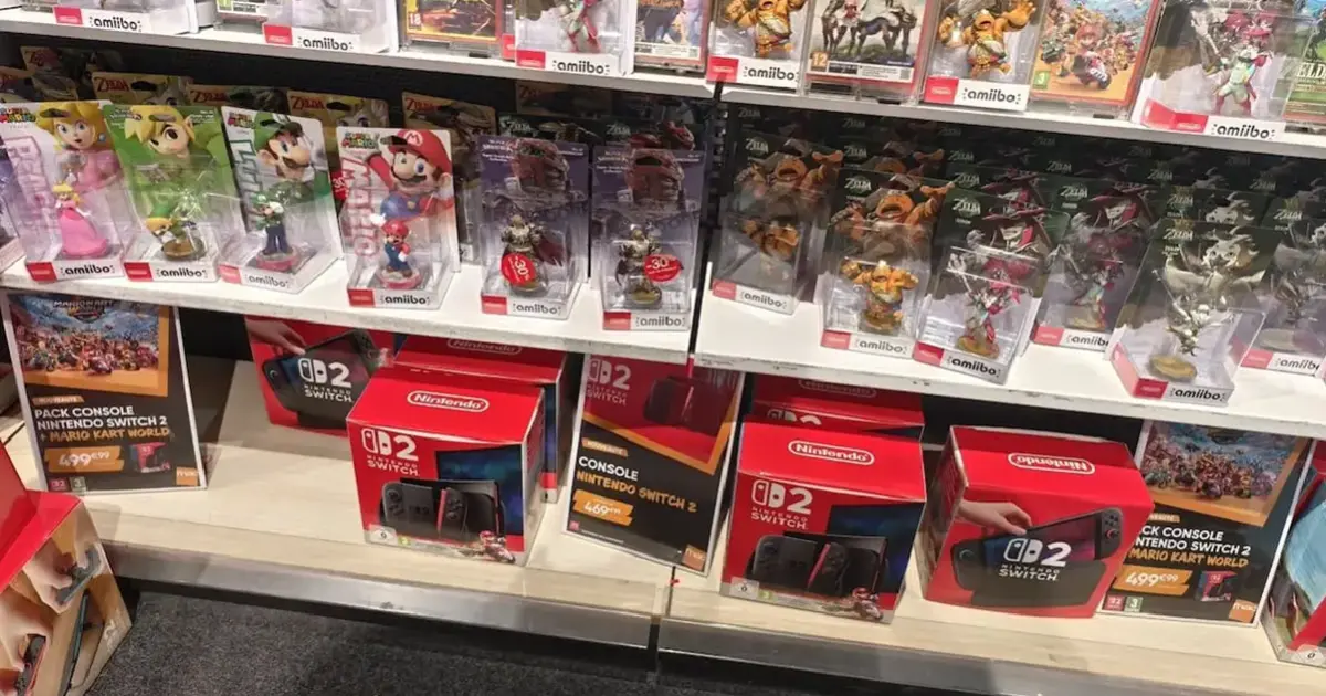 ▲Nintendo Switch 2在法國電器行架上有現貨可以直接買，讓日本人相當震驚。（圖／翻攝X@SUZUNE）