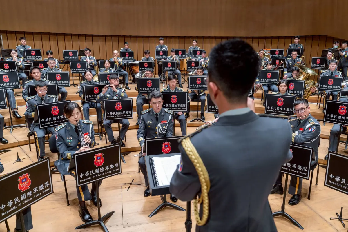 ▲陸軍司令部軍樂隊，在高雄衛武營國家藝術文化中心演出「大漢天聲」音樂會。（圖／陸軍司令部提供）
