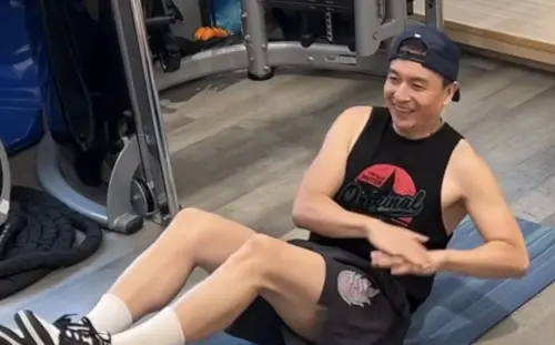 ▲身為「客家一哥」的小鐘，為了《最強的身體》努力鍛鍊，要找回肌肉與鬥志，自嘲是「老漢推車」，但也放話應該會拿第一名。（圖／好看娛樂提供）