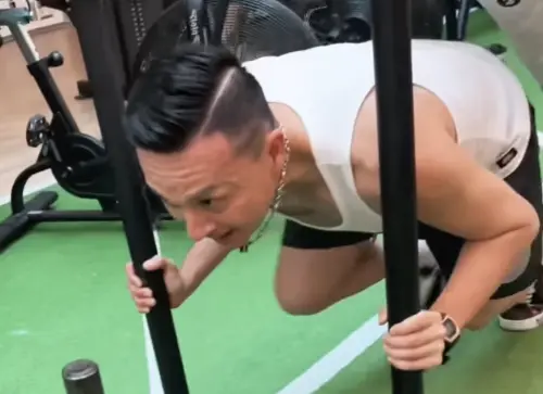 ▲小鐘參加《最強的身體》錄製，鬥志十足，也有拚勁，展現贏得比賽的決心。（圖／好看娛樂提供）