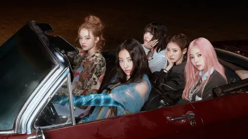 ▲Rośe的師妹團「MEOVV」宣布7月5日要來台北舉辦簽名會，在6月14日以前至指定網站購買專輯的粉絲，都有機會再當天進場跟美女們一起互動，還有機會一起拍拍立得！（圖／FANME提供）