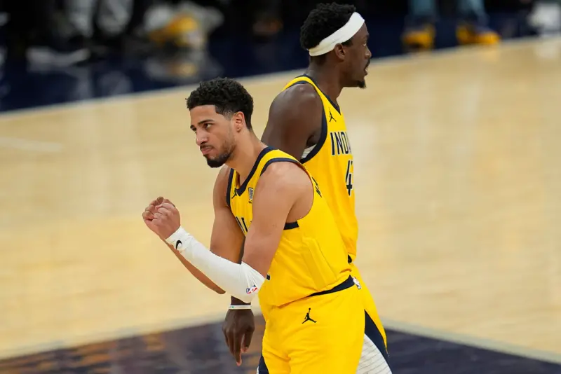 ▲印第安那溜馬今（12）日在主場以116：107擊敗奧克拉荷馬雷霆，系列賽以2：1領先，總冠軍賠率：雷霆奪冠機率下滑至66%，相比前一戰下降18%；而溜馬的奪冠機率則上升至34%。（圖／美聯社／達志影像）