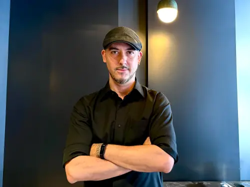 ▲西班牙客座主廚Dani Palm，叛逆「玩」出有點點台味的歐陸料理，而且是好吃的。（圖／記者蕭涵云攝）