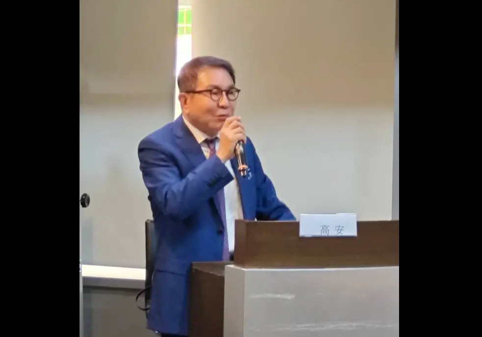 ▲洪奇昌是賴清德政壇上的導師。（圖／翻攝對外關係協會粉專）