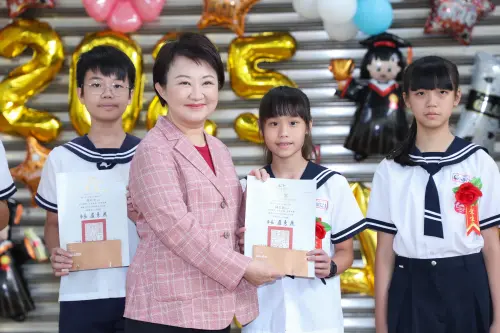 影/稱「法院是民進黨開的」挨轟製造對立 盧秀燕這樣看