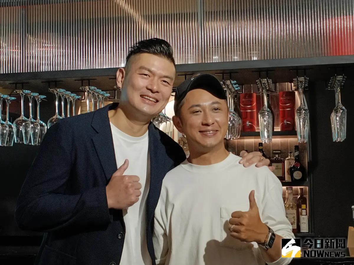 ▲橘焱胡同集團董事長吳念忠（左）與總經理楊哲瑋（右）。（圖／記者許若茵攝）