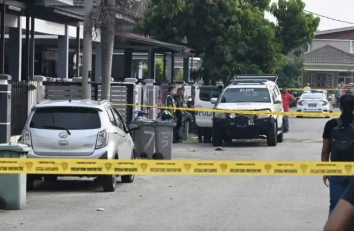 ▲馬來西亞馬六甲今（12）日發生一起駭人命案，一位51歲女教師與她的21歲大兒子陳屍家中，13歲小兒子則是受傷送醫。而兇手竟是女教師的二兒子。（圖／翻攝自星洲網）