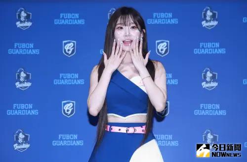 ▲富邦悍將Fubon Angels高人氣韓援、本季在台颳起旋風的「珠珠寶貝」李珠珢（이주은），今（12）日獻出加盟Fubon Angels後的大巨蛋首秀。（圖／記者葉政勳攝 ,2025.06.12）